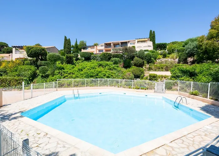 Lejlighed Les Coteaux De La Nartelle-35 By Interhome Sainte-Maxime