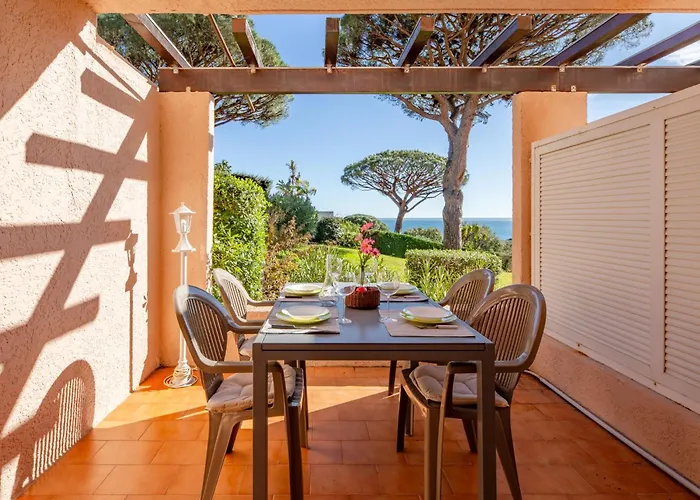 Les Coteaux De La Nartelle-35 By Interhome Lejlighed