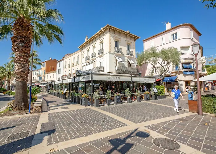 Lejlighed Les Coteaux De La Nartelle-35 By Interhome Sainte-Maxime