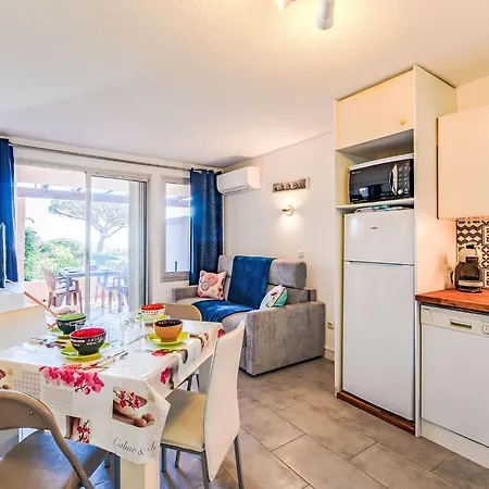 Appartement Les Coteaux De La Nartelle-35 By Interhome
