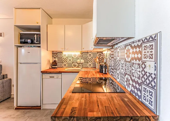 Apartament Les Coteaux De La Nartelle-35 By Interhome *